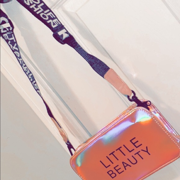 Purses - Picture 2 of 2